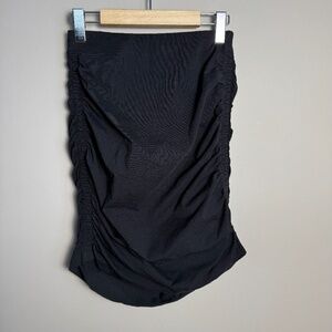 TNA Aritzia‎ Women's Pull On Stretch Ruched Bodycon Mini Skirt Black Medium
